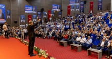   BAŞKAN SEÇER, CHP’NİN ‘TOROSLAR İLÇE KONGRESİ’NE KATILDI...