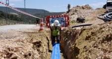 MESKİ, KELCEKÖY MAHALLESİ’NDE İÇME SUYU HATTI YENİLEME ÇALIŞMALARINA DEVAM EDİYOR...