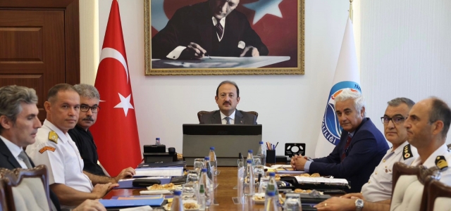 VALİ PEHLİVAN, İL GÜVENLİK VE ASAYİŞ KOORDİNASYON TOPLANTISI’NDA...