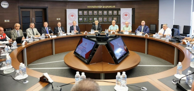 VALİ TOROS, AKDENİZ MEYVE SİNEĞİ MÜCADELESİ ULUSAL EYLEM PLANI ÇALIŞMALARI TOPLANTISI’NDA...