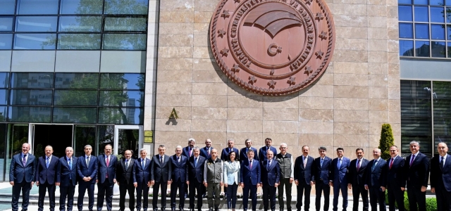 VALİ TOROS, ANKARA’DA DÜZENLENEN “ORMAN YANGINLARI HAZIRLIK VE KOORDİNASYON TOPLANTISI’NDA...