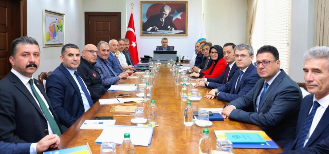 VALİ TOROS, DEĞERLENDİRME VE KOORDİNASYON TOPLANTISINDA...