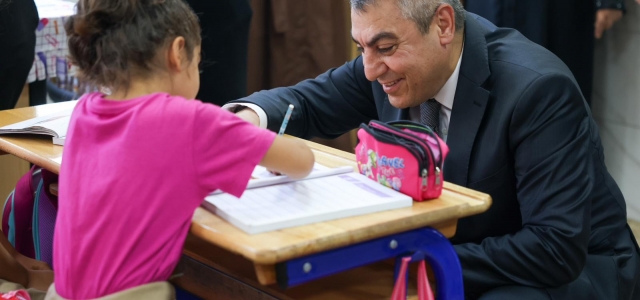   VALİ TOROS, İLKÖĞRETİM HAFTASI KUTLAMA PROGRAMINDA...