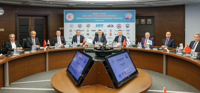  VALİ TOROS, MERSİN EKONOMİ ZİRVESİ BİLGİLENDİRME TOPLANTISINDA...