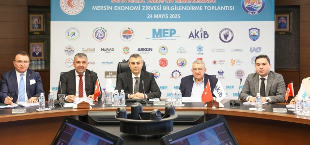  VALİ TOROS, MERSİN EKONOMİ ZİRVESİ BİLGİLENDİRME TOPLANTISINDA...