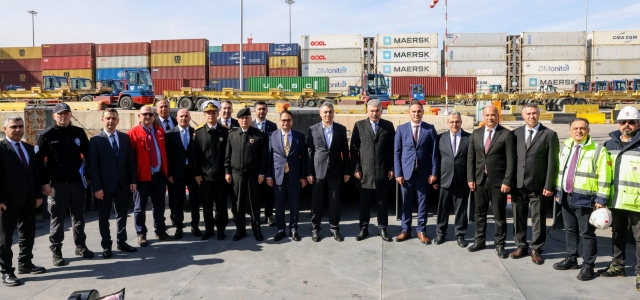 VALİ TOROS, MERSİN LİMANI DEĞERLENDİRME, TOPLANTISINDA...