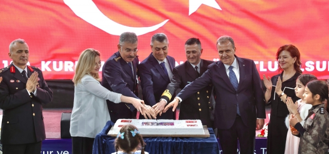 VALİ TOROS, TÜRK POLİS TEŞKİLATININ 180. KURULUŞ YIL DÖNÜMÜ PROGRAMINDA...