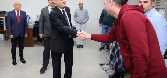 VALİ TOROS’TAN, VALİLİK BİRİMLERİNE ZİYARET